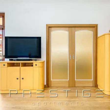 Prestige Neptun Park - Onyks Апартаменты